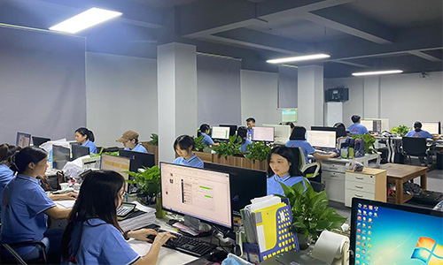 Bureau à Gelangnu