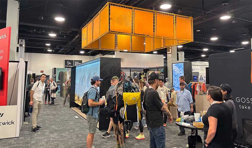 Outdoor-Retailer-bag-trade-shows