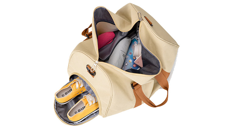 durable-fashion-canvas-duffle-bag